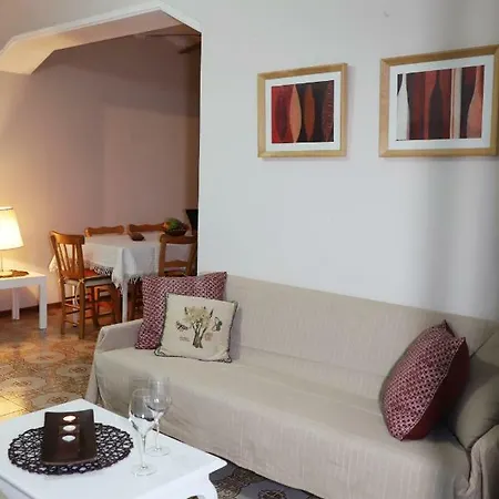 Appartement Maria Court 2, 32