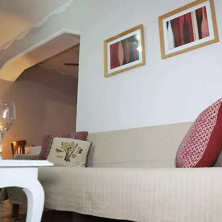 Maria Court 2, 32 לרנקה