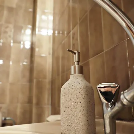 Maria Court 2, 32 לרנקה